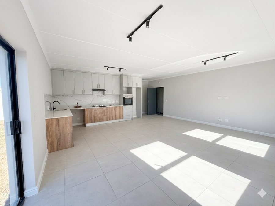 To Let 2 Bedroom Property for Rent in Sandown Western Cape